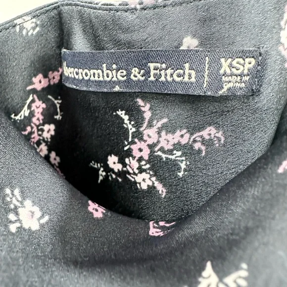 Abercrombie & Fitch Women's Navy Satin Floral Slip Mini Dress Cowl Neck Size XSP - Picture 4 of 5